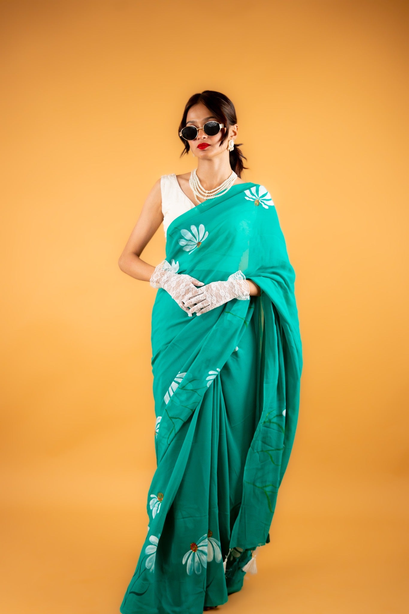 Green Hand-Painted Georgette Saree with Floral Design - Atulyakarigari
