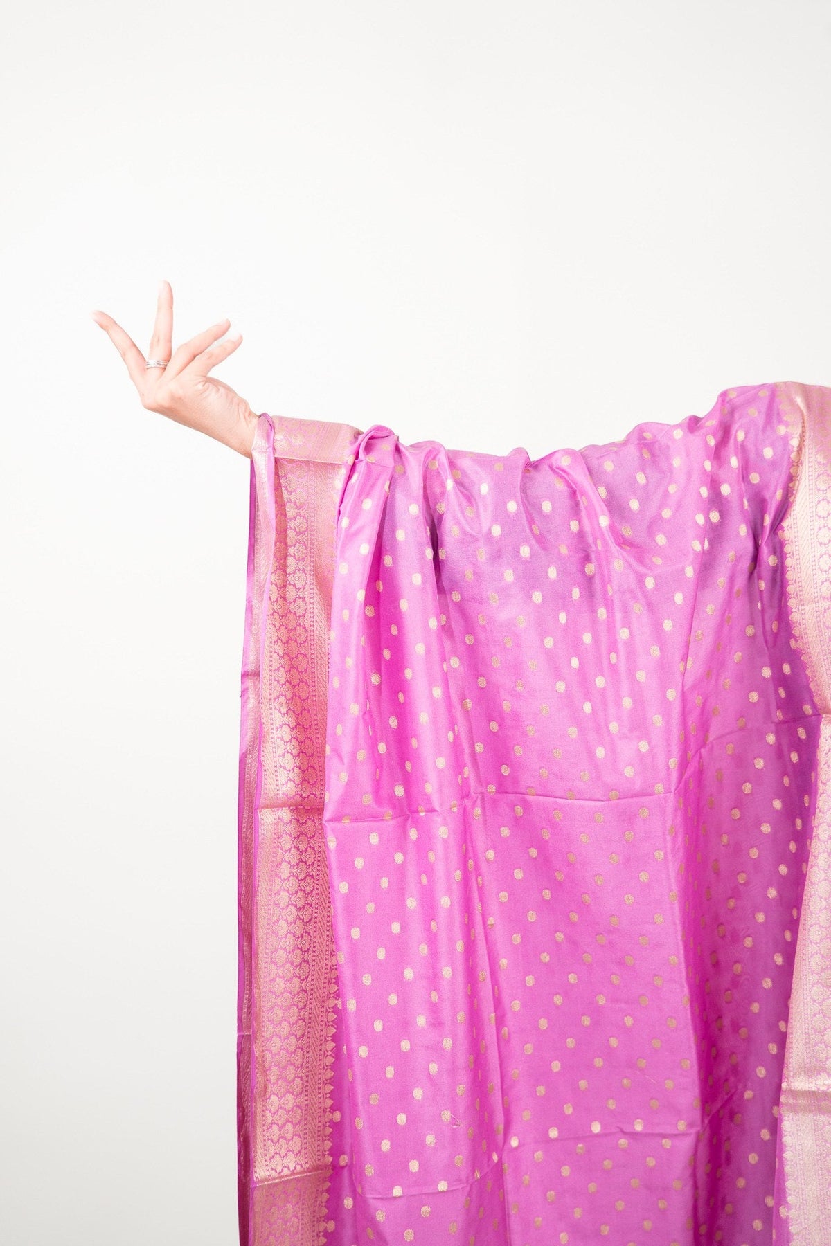 Dusty Lavender Dot Booti Banarasi Dupatta