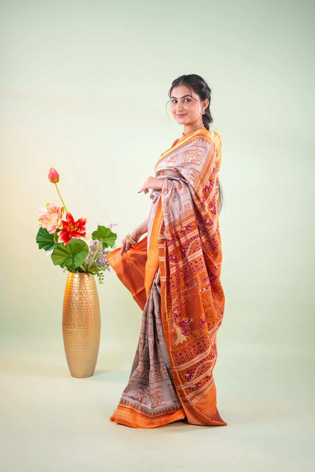 Grey Mustard Elephant Motif Khandua Silk Saree - image 2