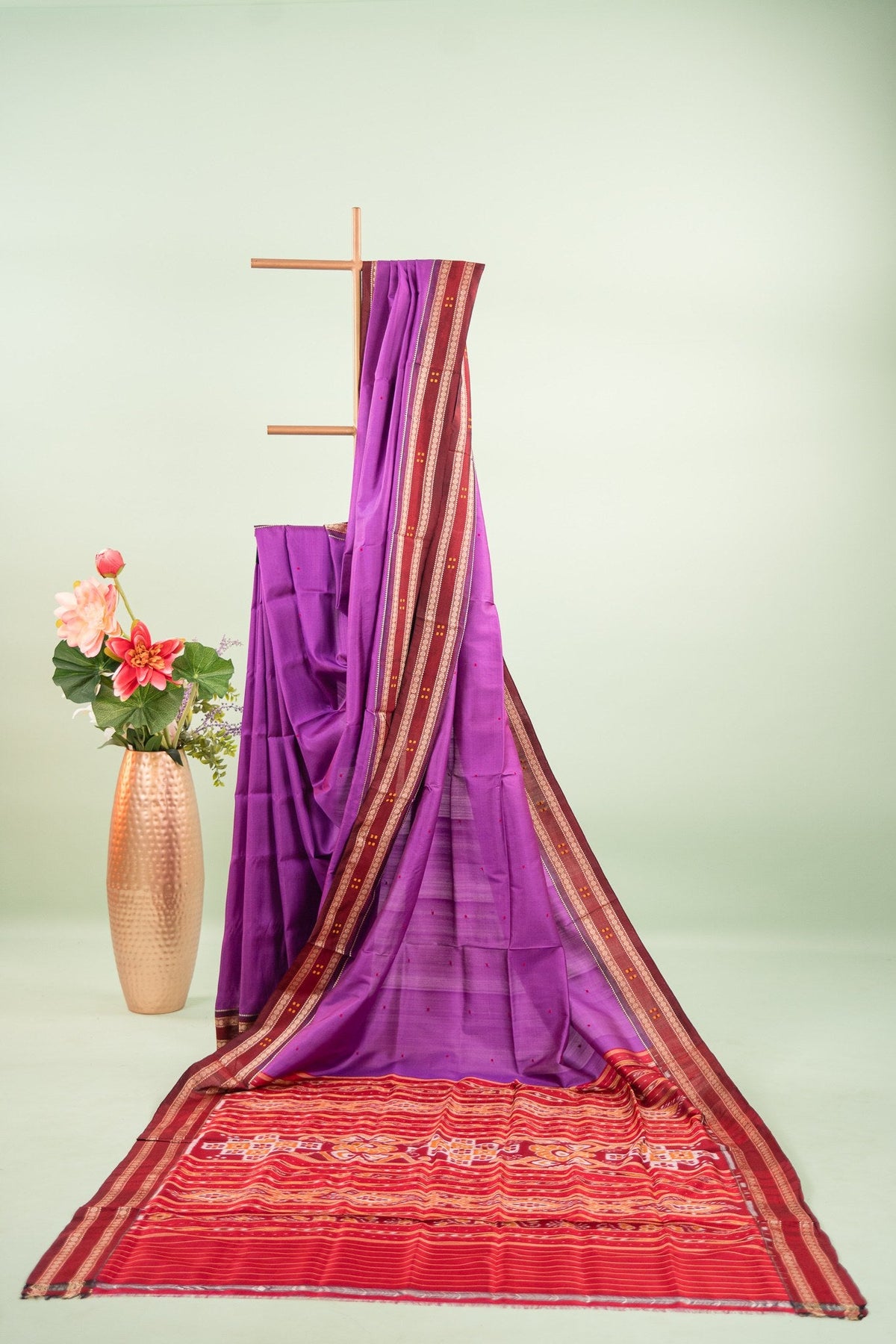 Lavender Maroon Booti Khandua Silk Saree