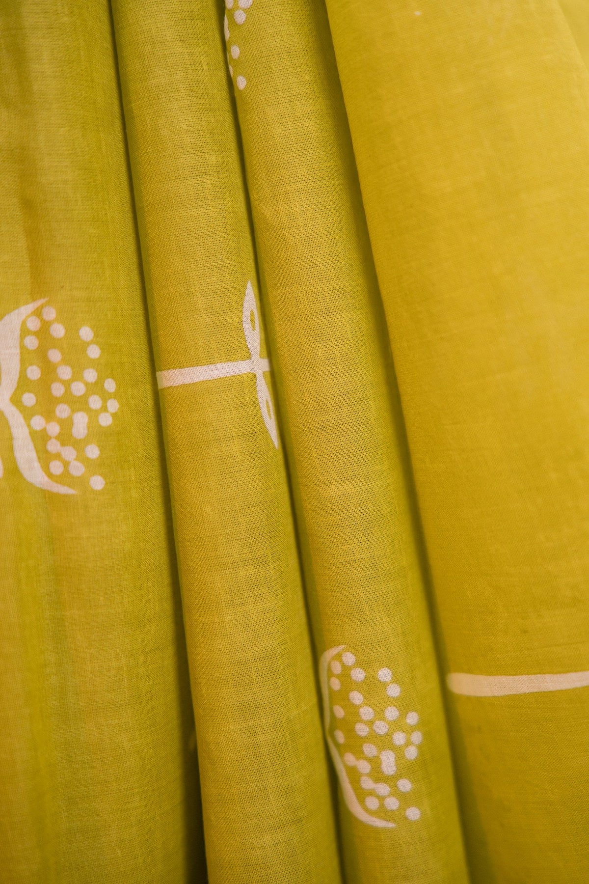 Lime Green Leaf Bud Mul Mul Cotton Saree