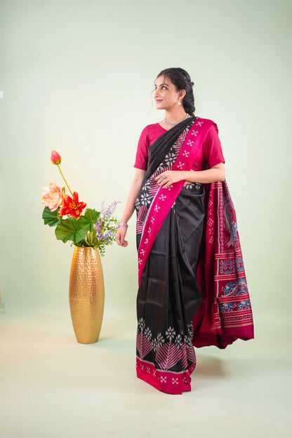 Magenta Black Chevron Ikat Khandua Silk Saree - image 7