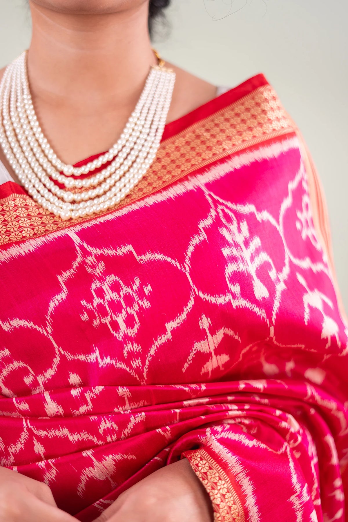 Magenta Gold Floral Lattice Khandua Silk Saree - image 5