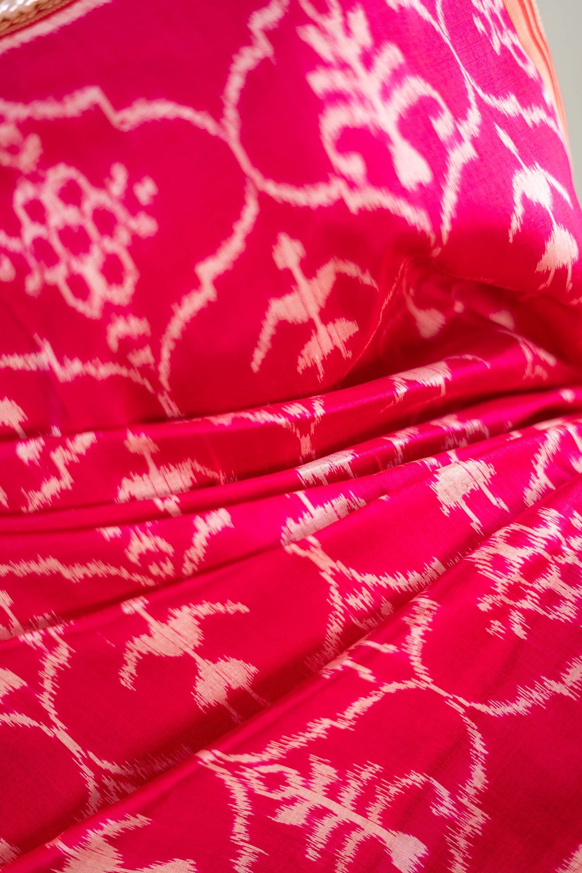 Magenta Gold Floral Lattice Khandua Silk Saree - image 6