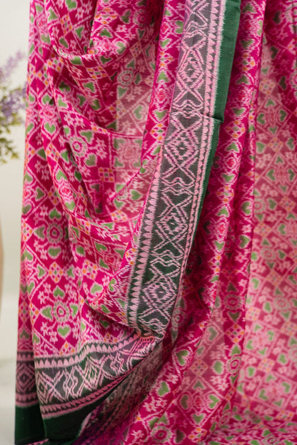 Magenta Green Lattice Ikat Khandua Silk Saree