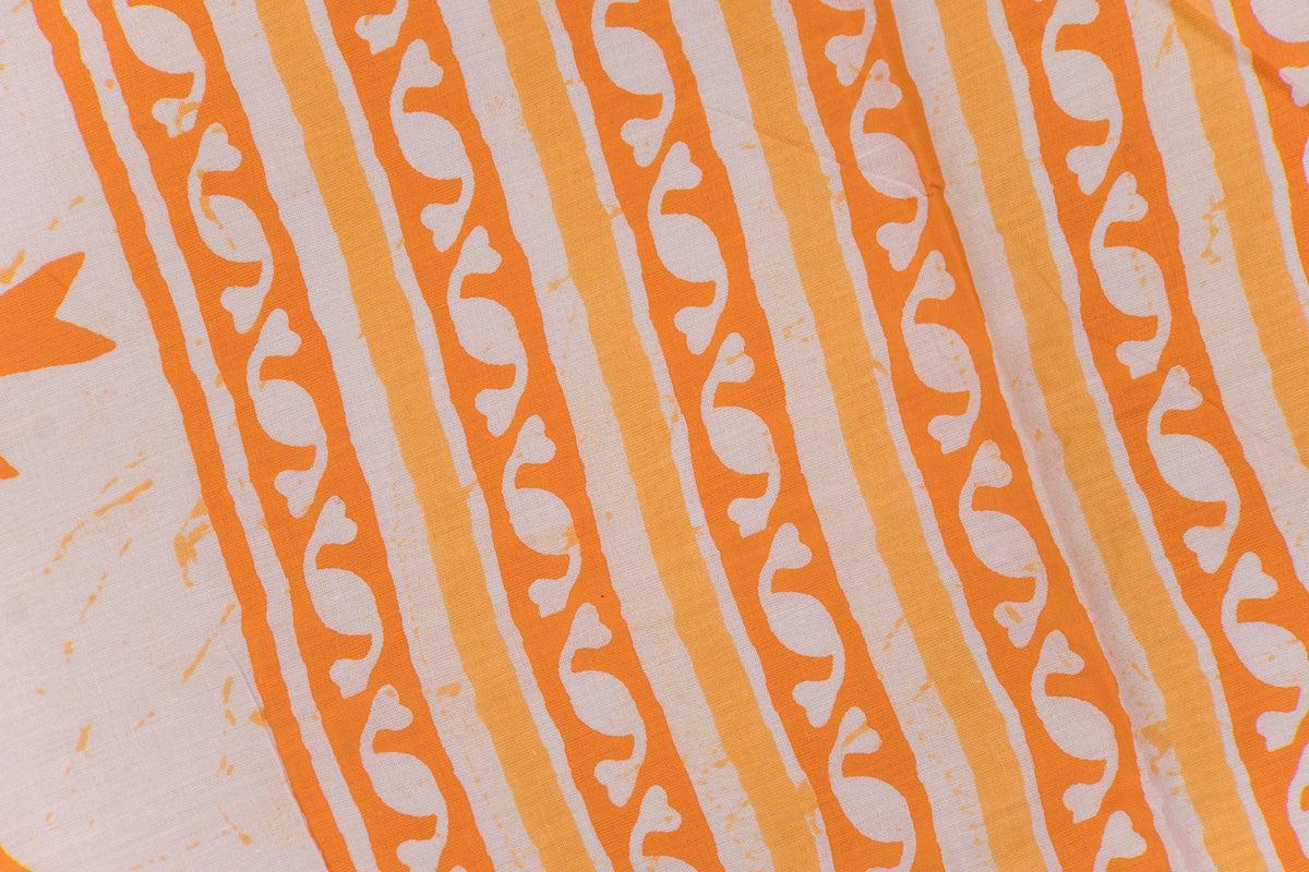 Mustard Geometric Grid Mul Mul Cotton Saree