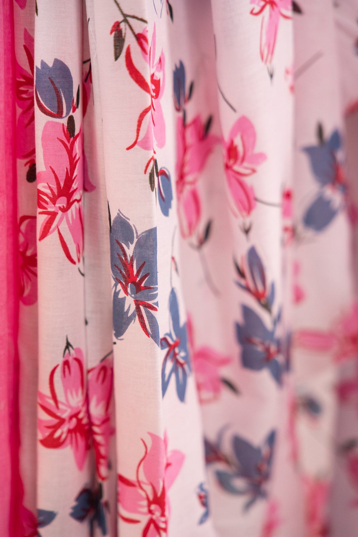Off-White Hand-Painted Lily Mul Mul Cotton Saree