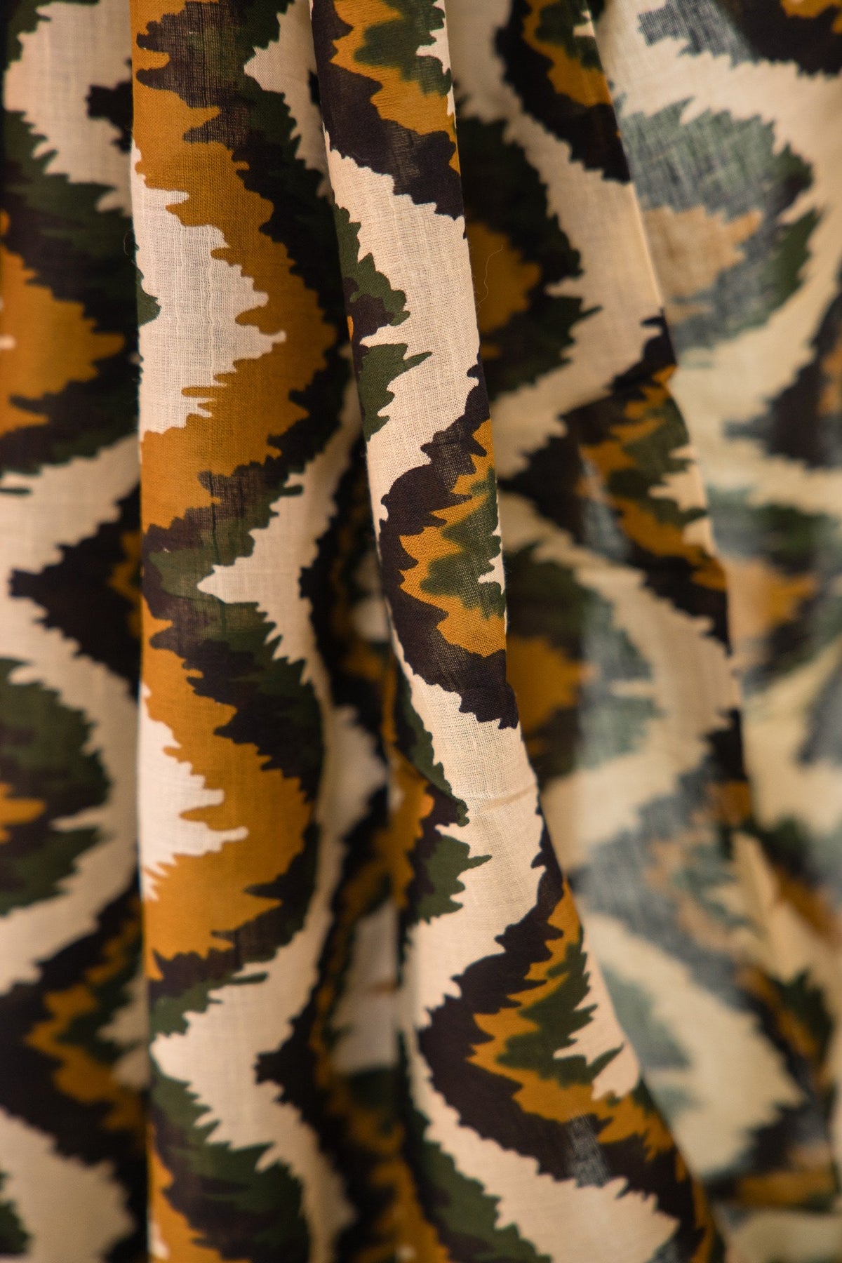 Olive Mustard Zig-Zag Ikat Mul Mul Cotton Saree