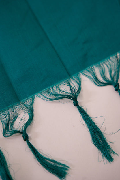 Peacock Teal Leaf Booti Banarasi Dupatta