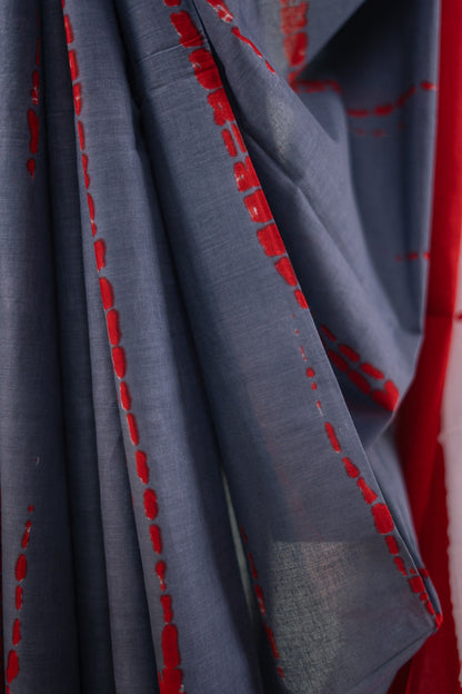 Red Grey Shibori Colour Block Mul Mul Cotton Saree