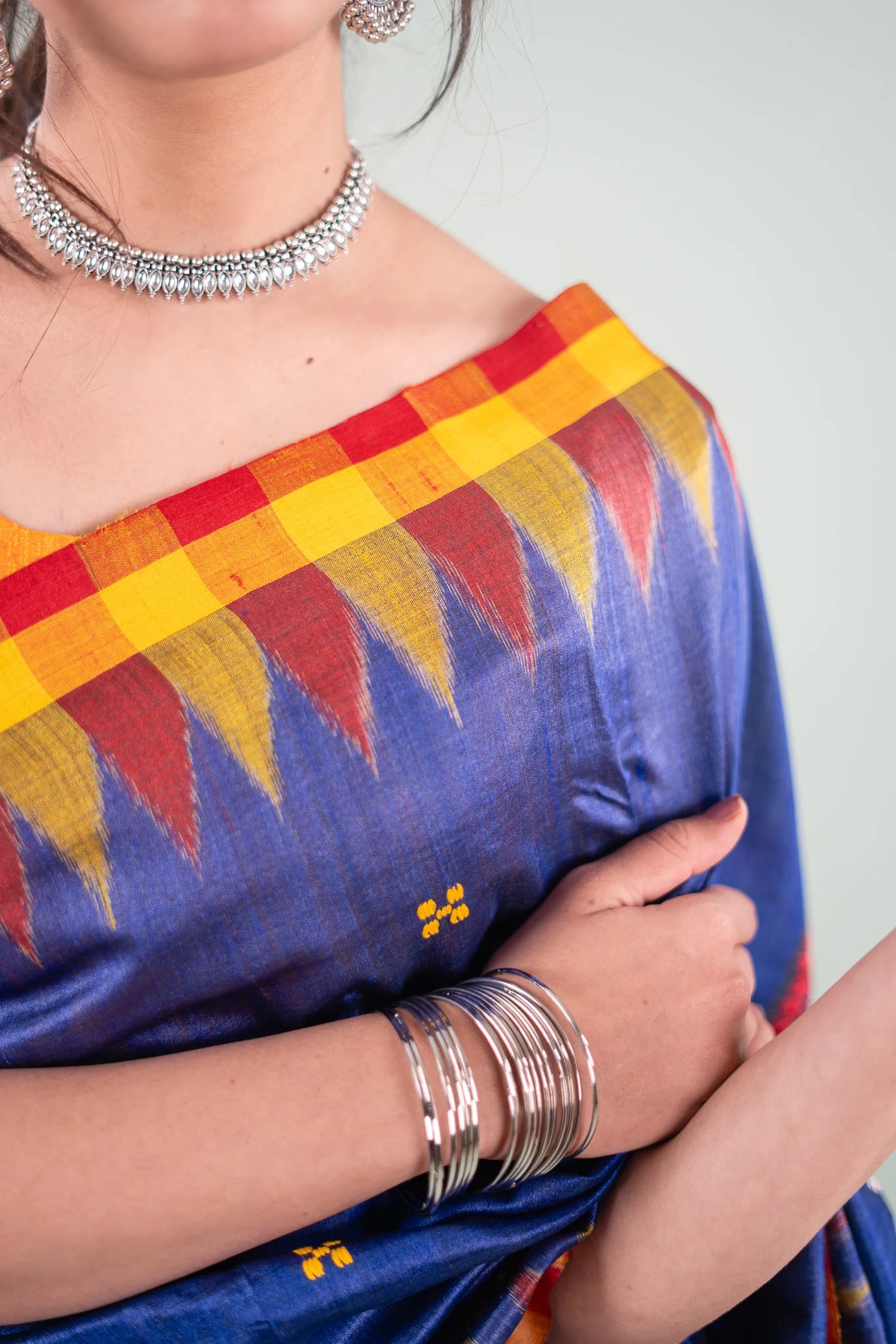 Royal Blue Temple Border Tussar Saree image 5