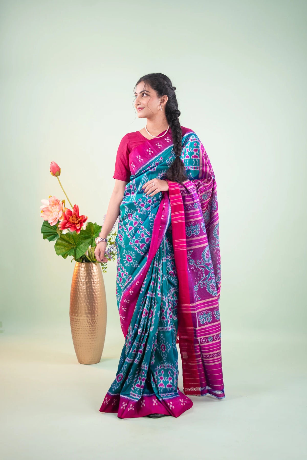 Royal Blue Tree Motif Khandua Silk Saree image 3