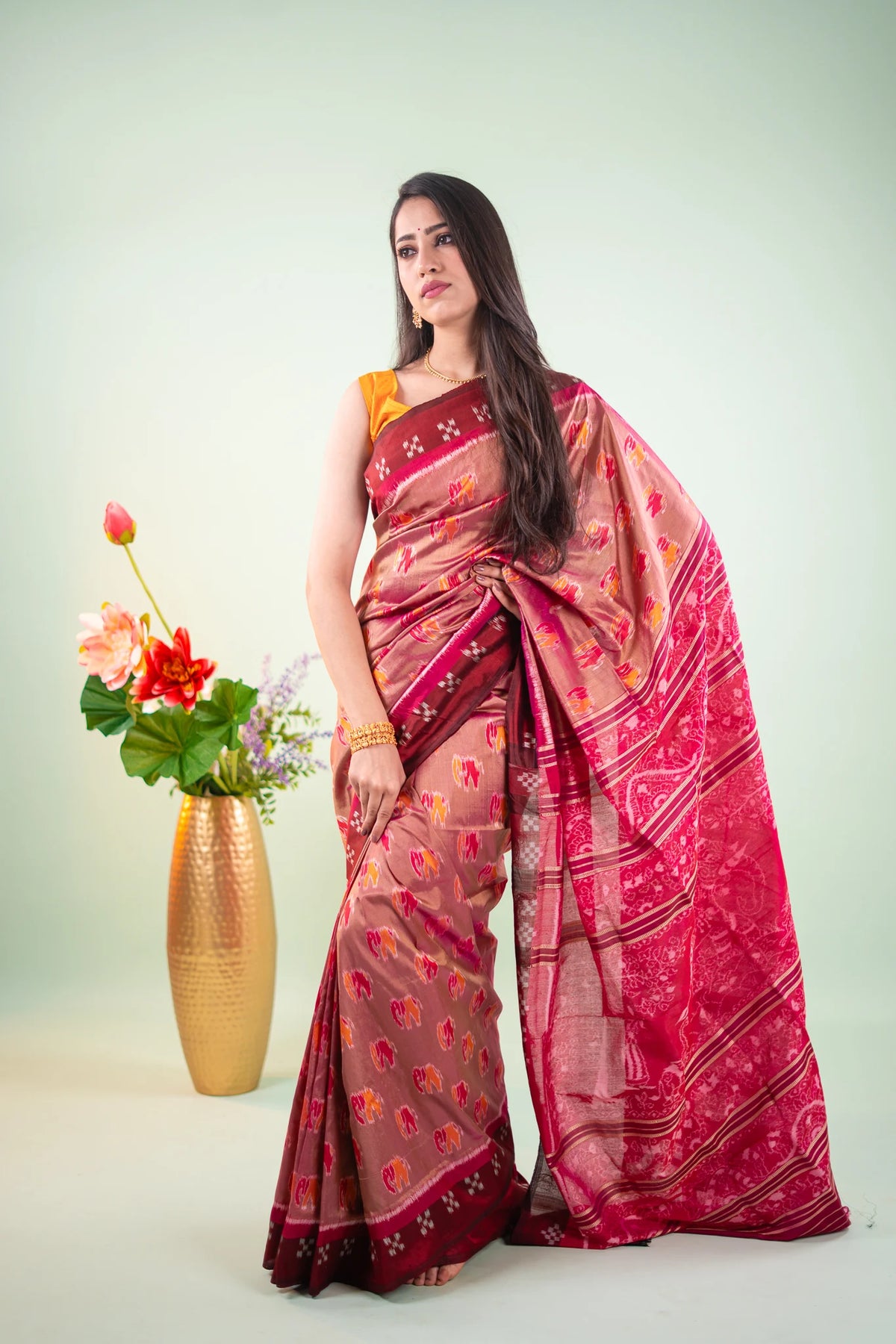 Taupe Maroon Elephant Motif Khandua Silk Saree - image 8