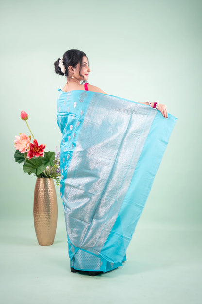 Teal Blue Banarasi Silk Saree - Paisley Medallion image 4