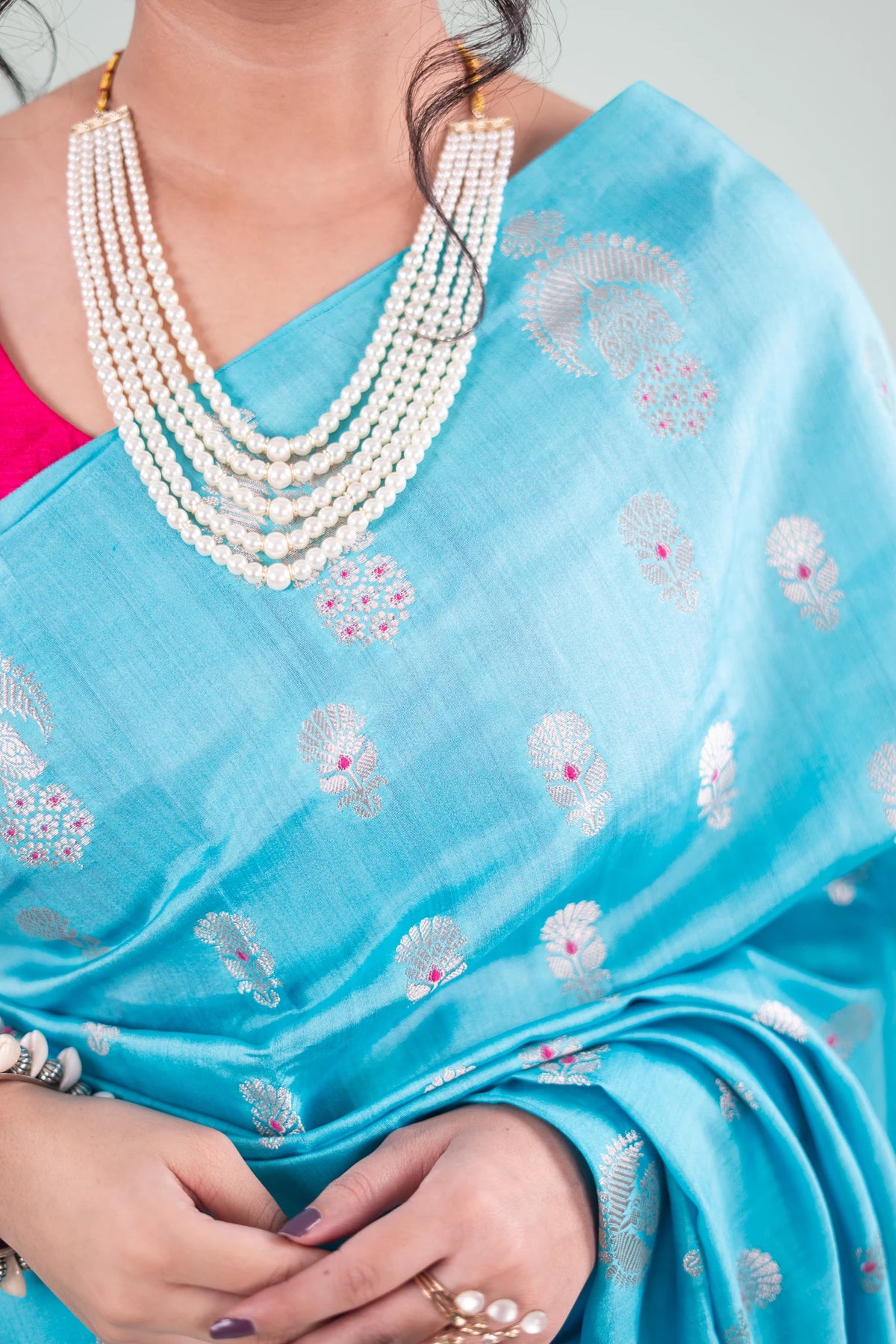 Teal Blue Banarasi Silk Saree - Paisley Medallion image 5