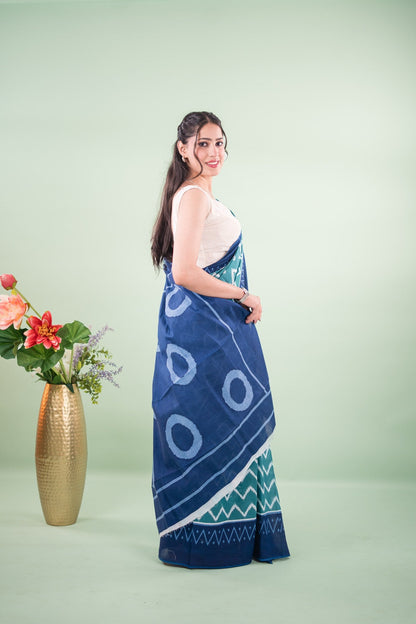 Teal Green Chevron Ikat Mul Mul Cotton Saree