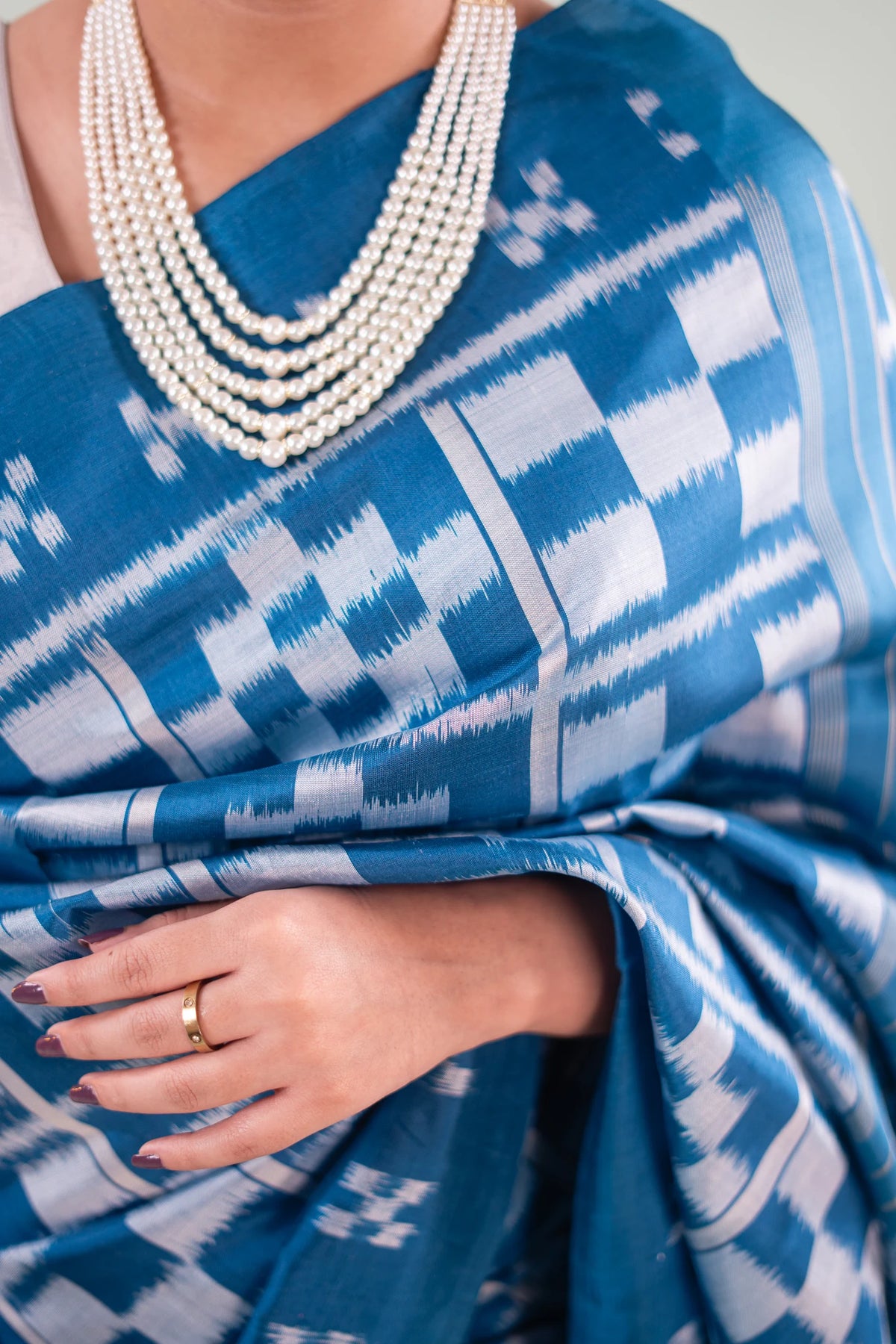 Teal Ice Blue Pasapalli Khandua Silk Saree - image 5