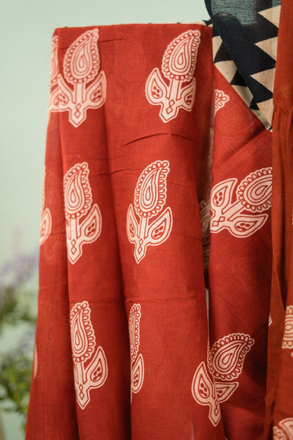 Terracotta Paisley Temple Border Mul Mul Cotton Saree