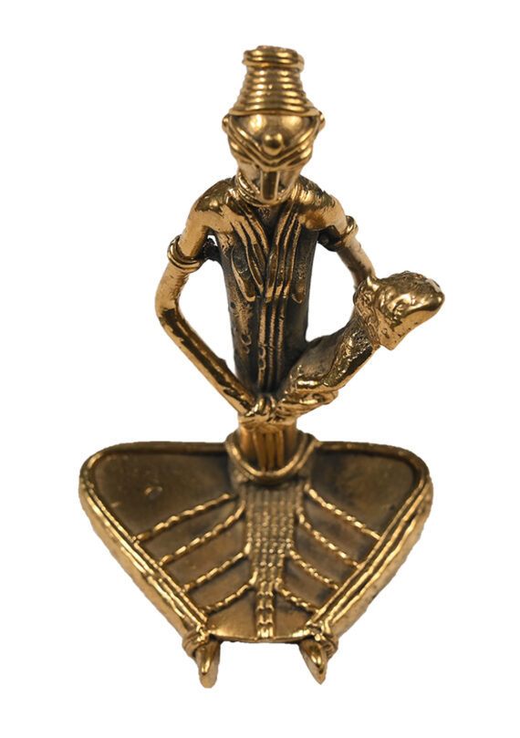 Dhokra mother with infant