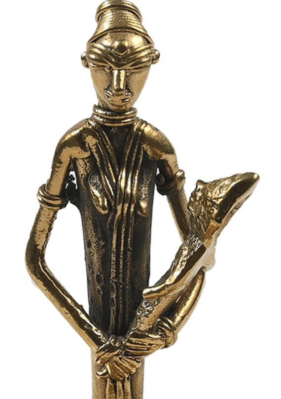 Dhokra mother with infant