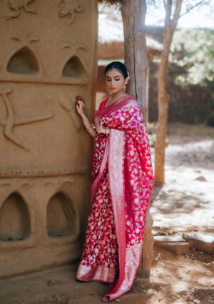 Banarsi Saree Pink-Hand woven